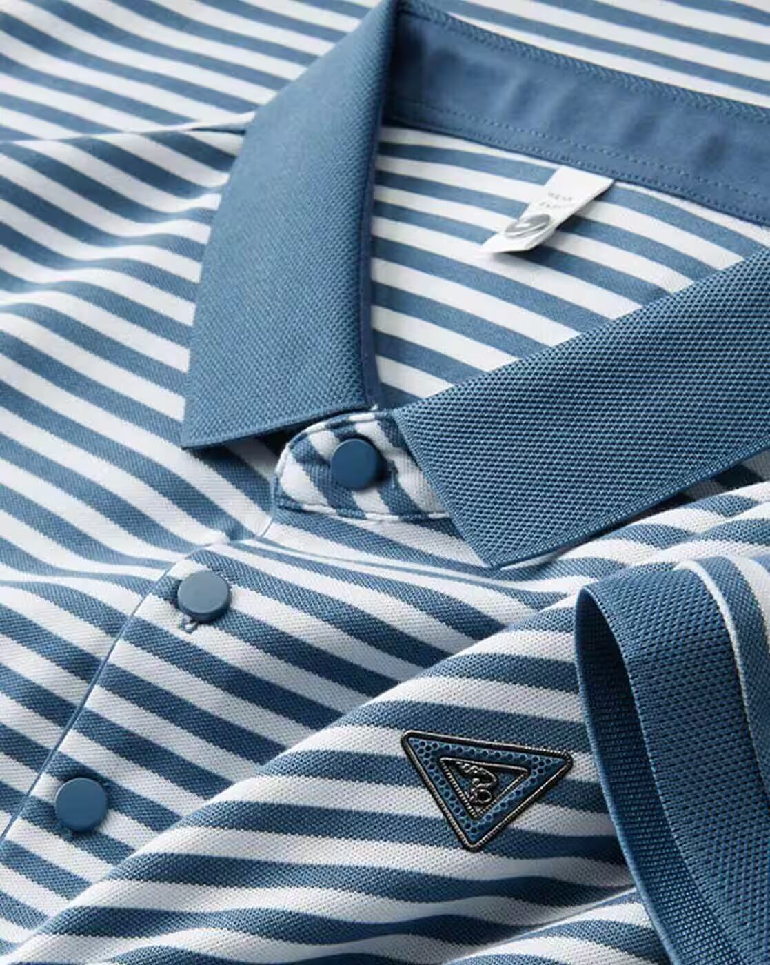 Men's Lining Color Neck T-Shirt